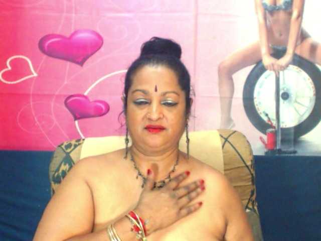 사진 matureindian ass 30 no spreading,boobs 20 all nude in pvt
